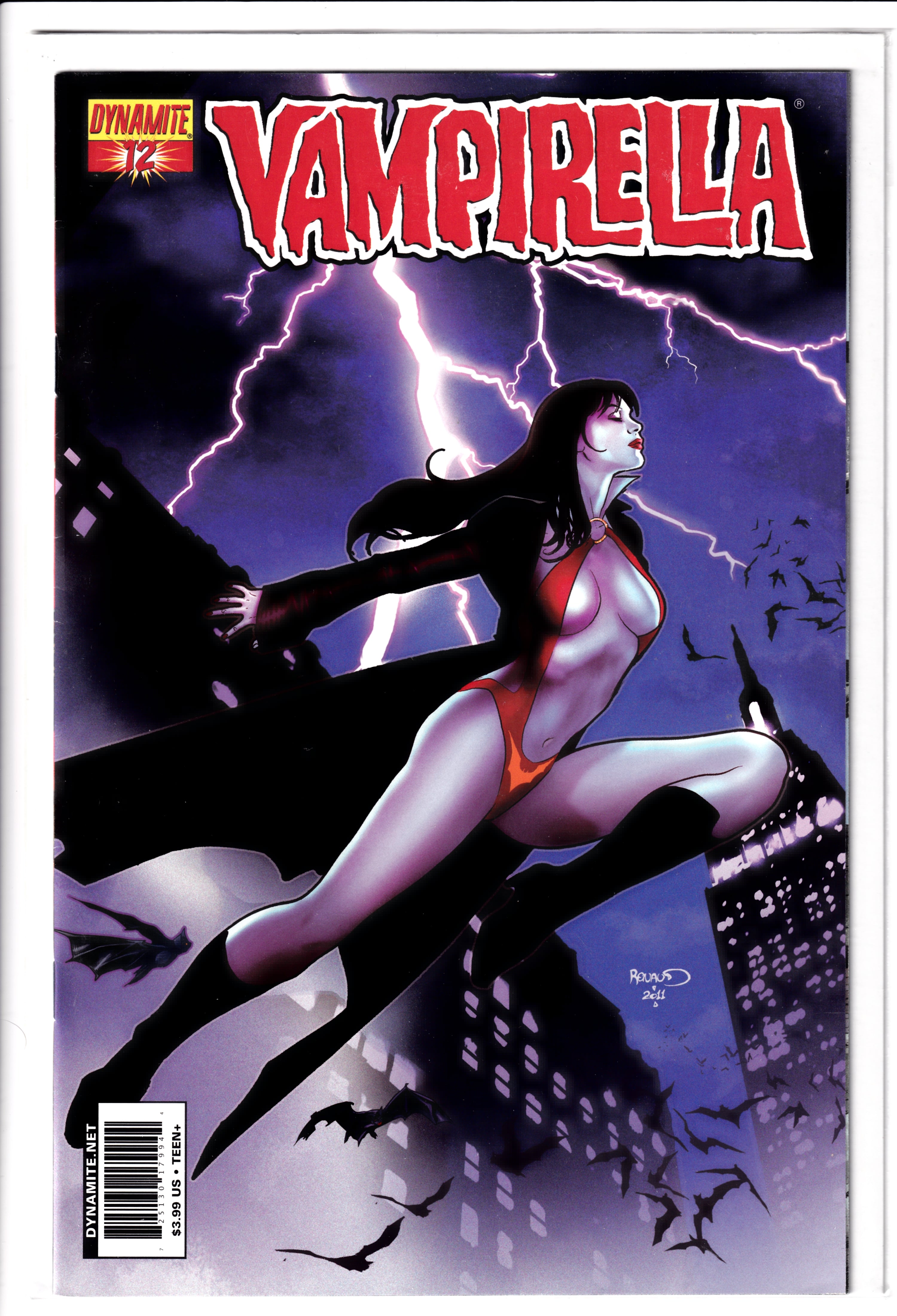 Vampirella #12 Renaud Var NM (9.4) (2011)
